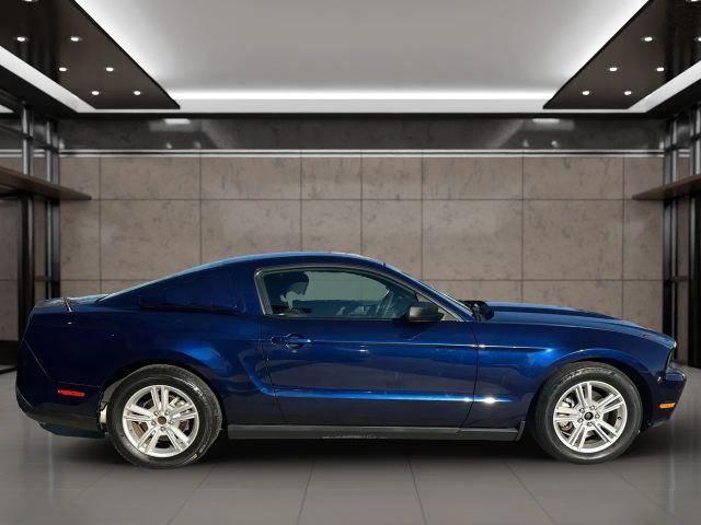 2012 Ford Mustang V6 Premium