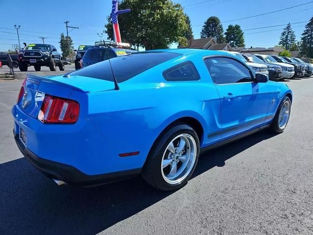 2012 Ford Mustang V6 Premium