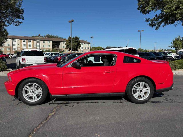 2012 Ford Mustang V6