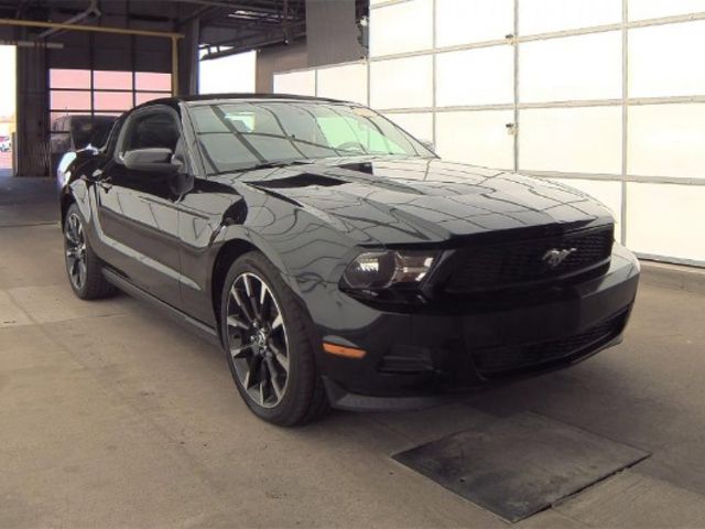 2012 Ford Mustang V6