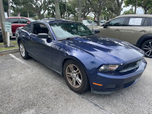 2012 Ford Mustang V6