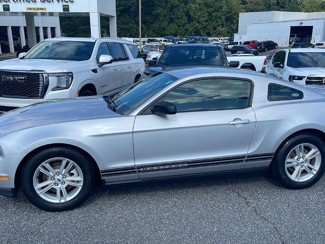 2012 Ford Mustang V6