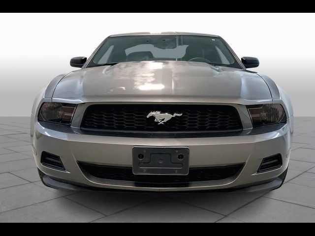 2012 Ford Mustang V6