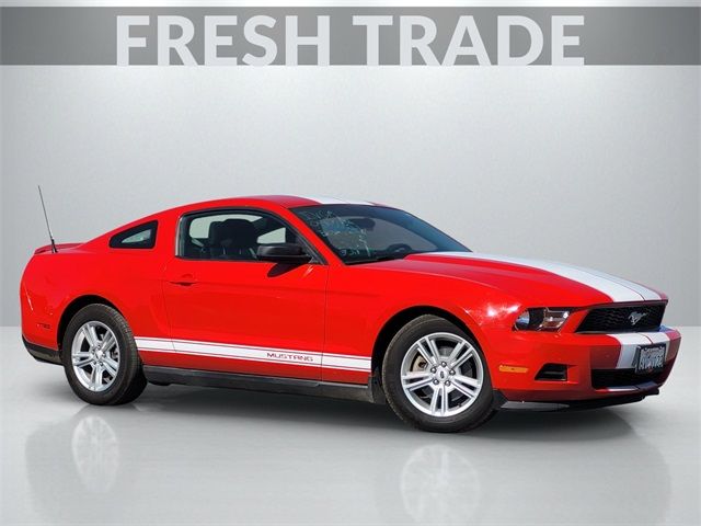 2012 Ford Mustang V6