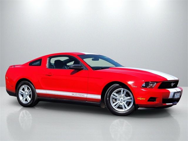 2012 Ford Mustang V6