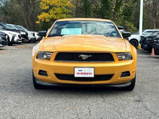 2012 Ford Mustang V6