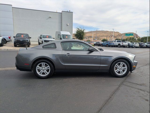 2012 Ford Mustang V6