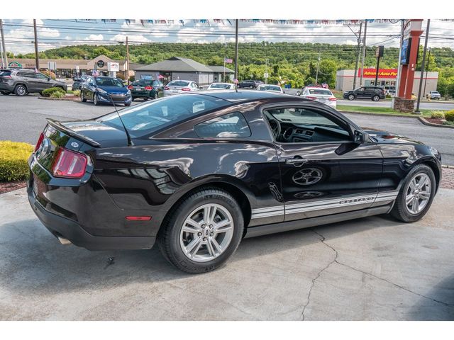 2012 Ford Mustang V6