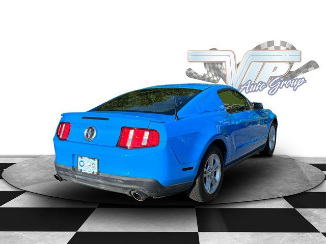 2012 Ford Mustang V6