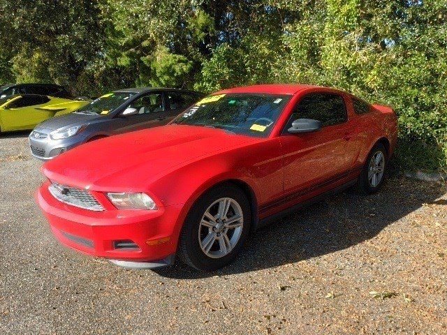 2012 Ford Mustang V6