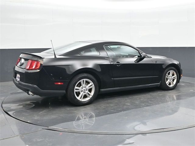 2012 Ford Mustang V6