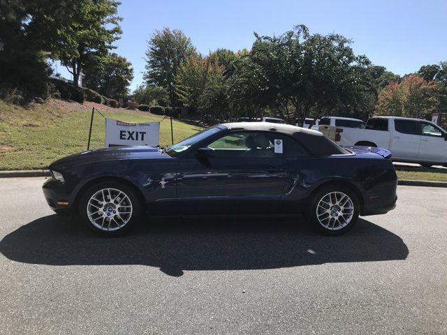 2012 Ford Mustang V6