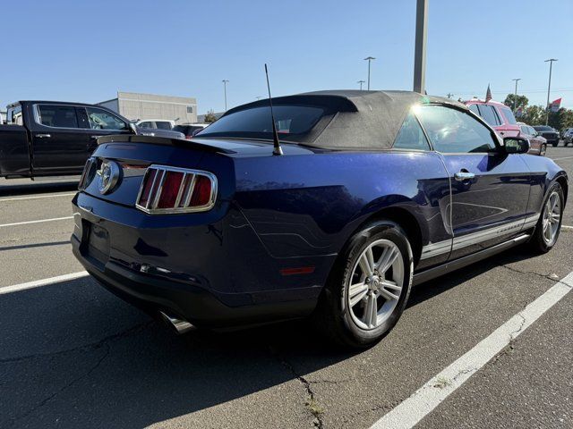 2012 Ford Mustang V6