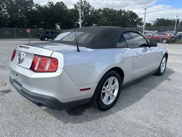 2012 Ford Mustang V6