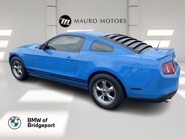 2012 Ford Mustang V6