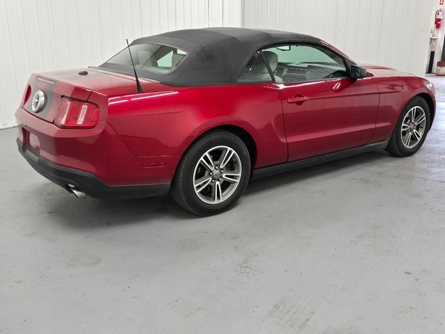 2012 Ford Mustang V6