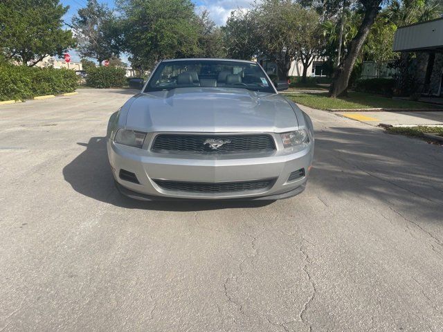 2012 Ford Mustang V6 Premium