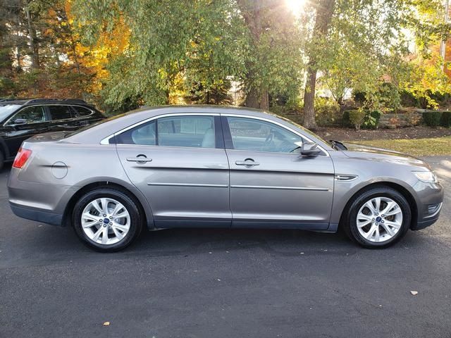 2012 Ford Taurus SEL