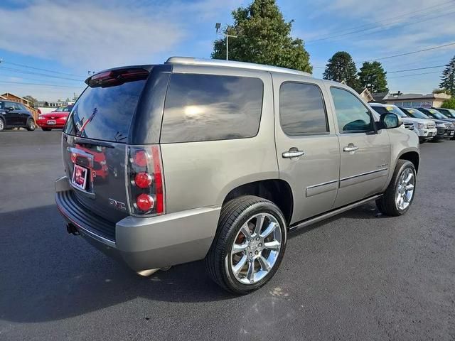 2012 GMC Yukon Denali