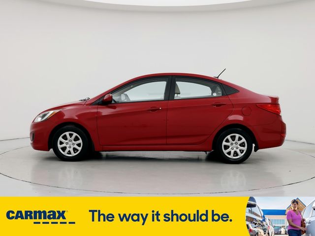 2012 Hyundai Accent GLS