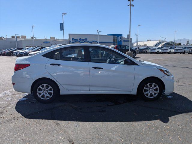 2012 Hyundai Accent GLS