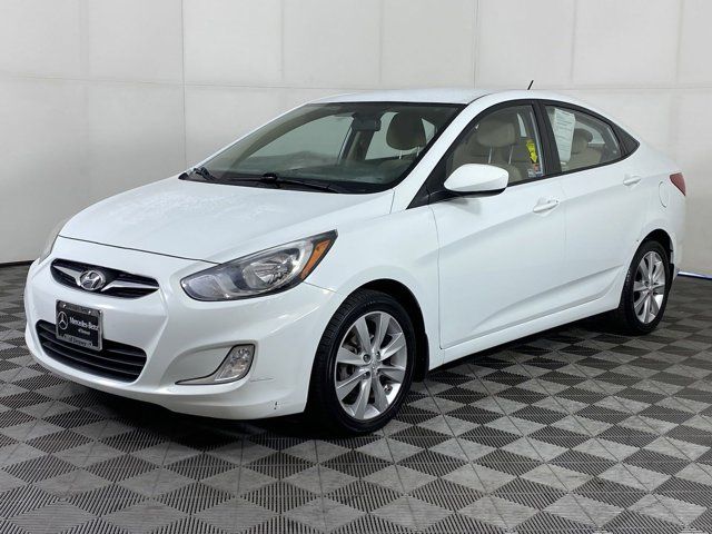 2012 Hyundai Accent GLS