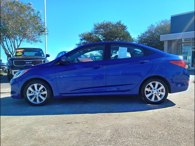 2012 Hyundai Accent GLS