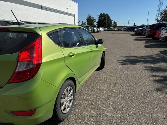 2012 Hyundai Accent GS