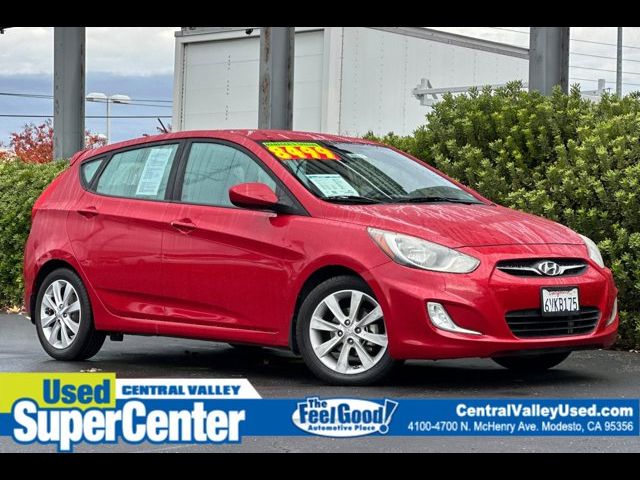 2012 Hyundai Accent SE