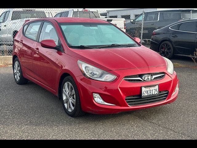 2012 Hyundai Accent SE