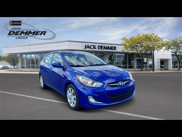 2012 Hyundai Accent SE