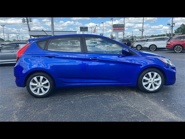 2012 Hyundai Accent SE