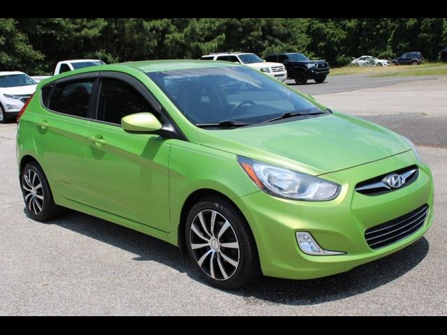 2012 Hyundai Accent SE