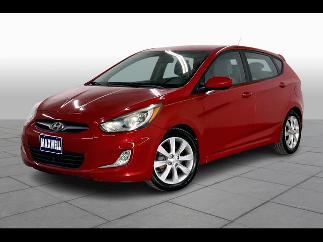 2012 Hyundai Accent SE