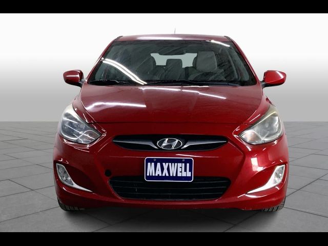 2012 Hyundai Accent SE