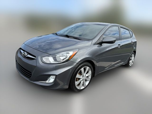 2012 Hyundai Accent SE