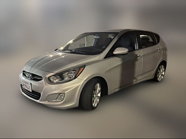 2012 Hyundai Accent SE