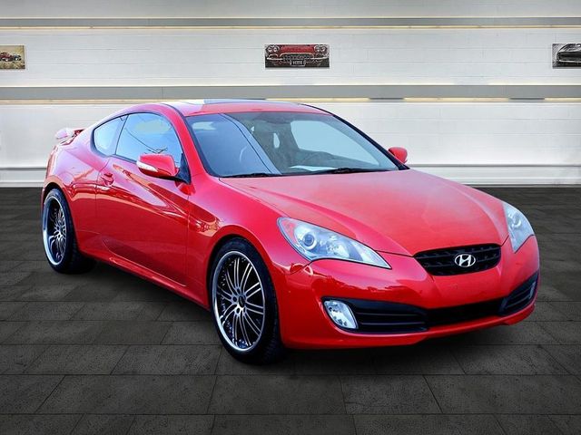 2012 Hyundai Genesis 3.8 Track