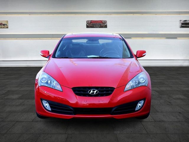 2012 Hyundai Genesis 3.8 Track