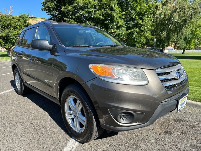 2012 Hyundai Santa Fe GLS