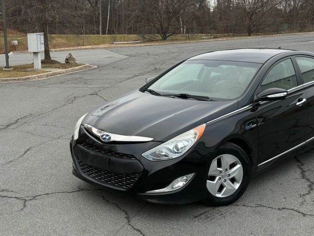 2012 Hyundai Sonata Hybrid Base