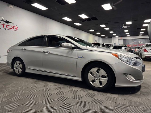 2012 Hyundai Sonata Hybrid Base