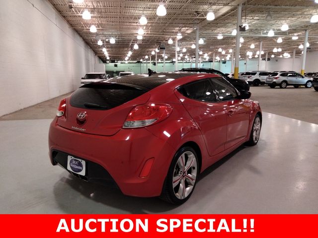 2012 Hyundai Veloster Red Interior