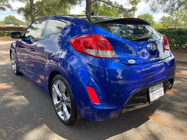 2012 Hyundai Veloster Black Interior