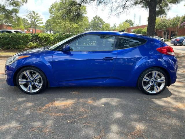 2012 Hyundai Veloster Black Interior