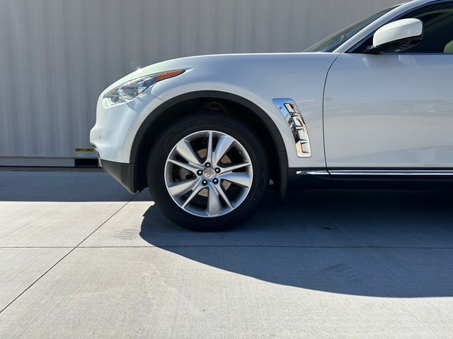 2012 INFINITI FX35 Base