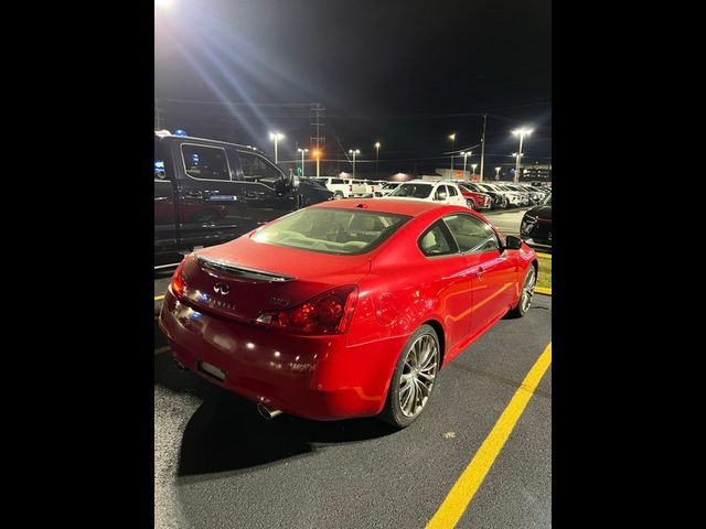 2012 INFINITI G37 Sport 6MT