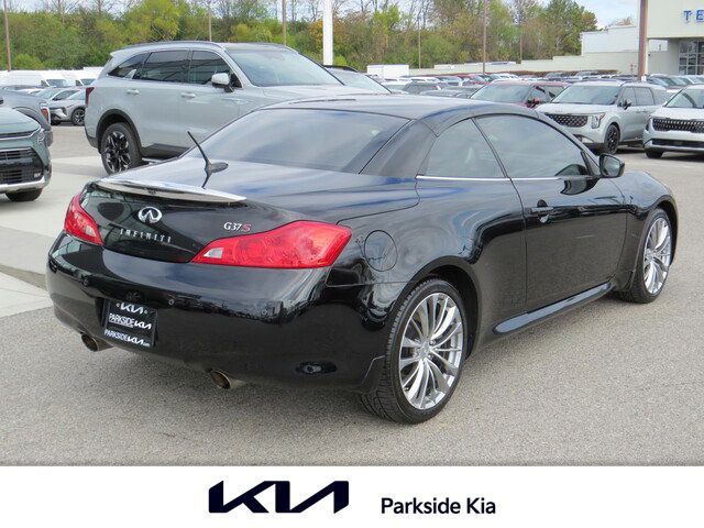 2012 INFINITI G37 Sport 6MT