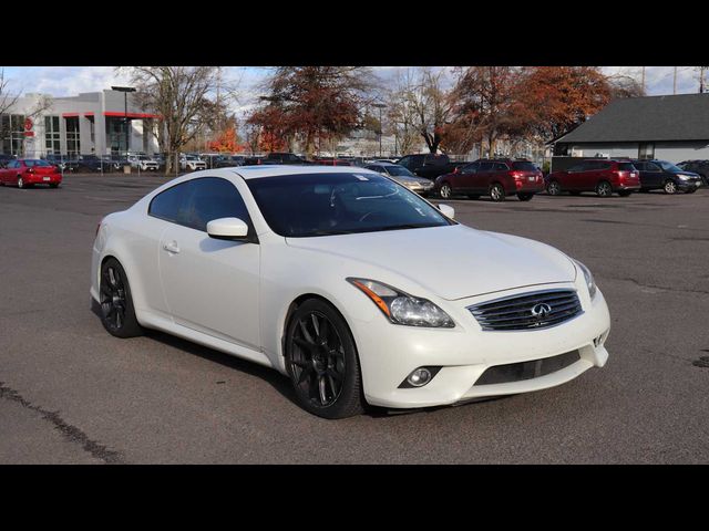 2012 INFINITI G37 Sport 6MT