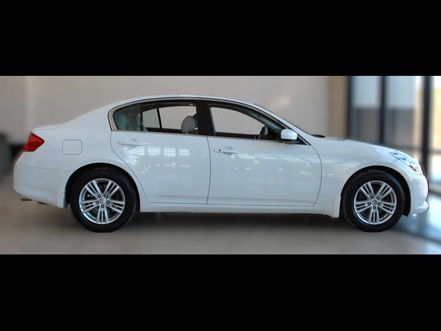 2012 INFINITI G37 X